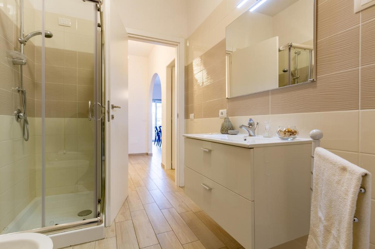 Blu 2P - Palazzina Laura Myho Casa Apartment Tortoreto Luaran gambar